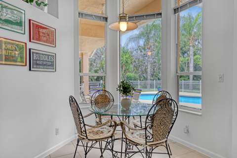 559 SW Squire Johns Lane, Palm City FL - photo 12 of 70