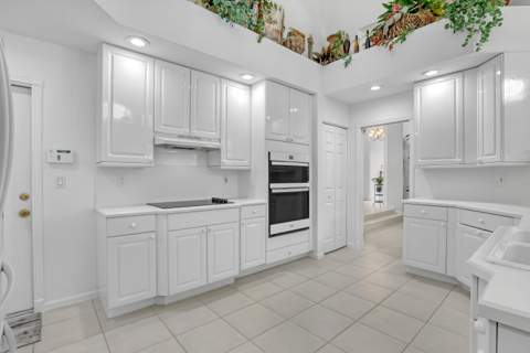 559 SW Squire Johns Lane, Palm City FL - photo 19 of 70