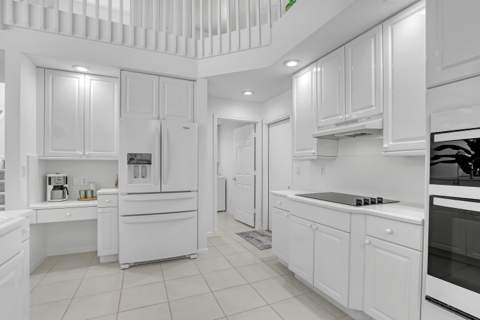 559 SW Squire Johns Lane, Palm City FL - photo 21 of 70