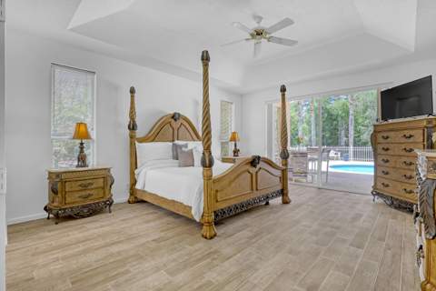 559 SW Squire Johns Lane, Palm City FL - photo 23 of 70