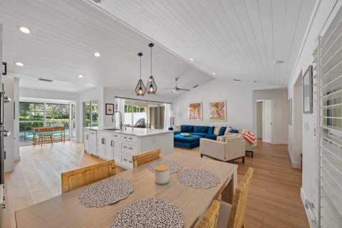 2236 Las Casitas Drive, Wellington FL - photo 9 of 21