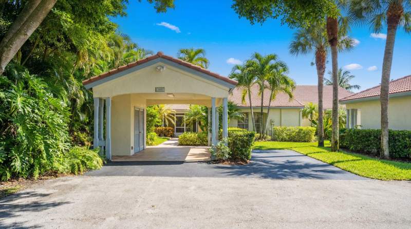 3 bedroom Villa at 2236 Las Casitas Drive, Las Casitas 4, Wellington — photo 2