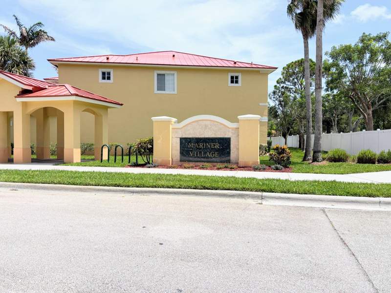 3 bedroom Townhouse at 5088 SE Mariner Garden Circle, Mariner Village Of Martin County Condo, Stuart — photo 2