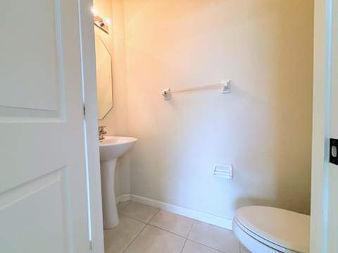 5088 SE Mariner Garden Circle, Stuart FL - photo 12 of 36