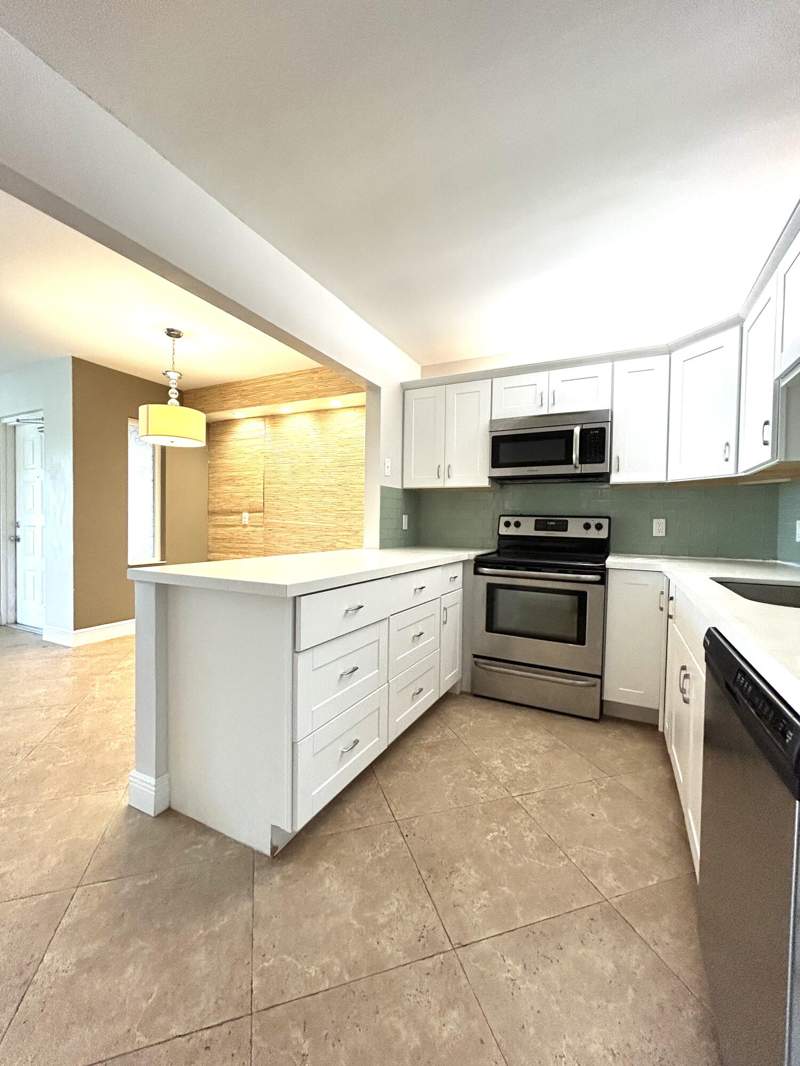 2 bedroom Condominium at 13830 Oneida Drive #G1, Pine Ridge At Delray Beach Condo, Delray Beach — photo 3