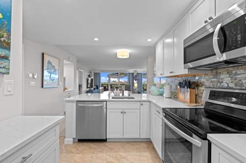 555 NW 4th Avenue #Apt 501, Boca Raton FL - photo 17 of 37
