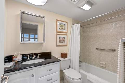 555 NW 4th Avenue #Apt 501, Boca Raton FL - photo 22 of 37
