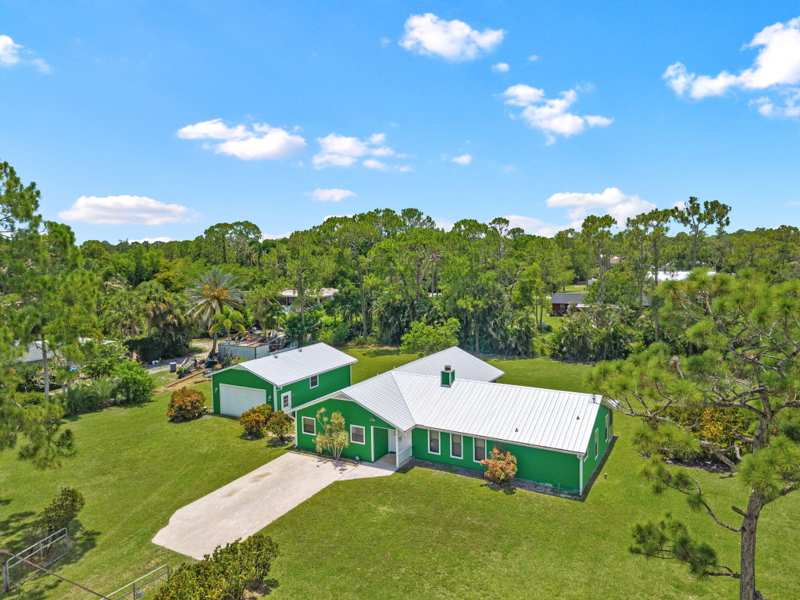 4 bedroom Single Family Residence at 13132 56th Place, Loxahatchee / The Acreage, West Palm Beach — photo 1