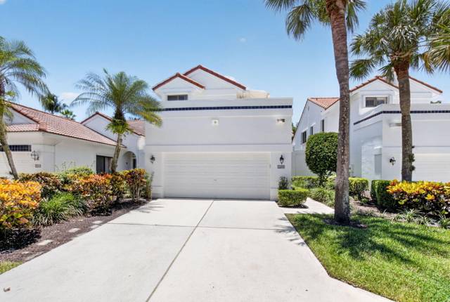 21692 Cromwell Circle