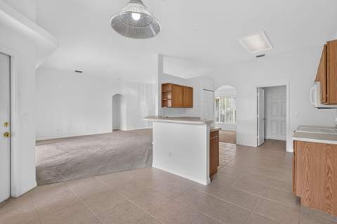 8253 Sand Pine Circle, Port St. Lucie FL - photo 17 of 46