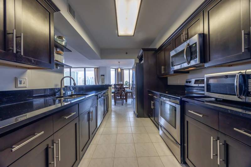 2 bedroom Condominium at 1401 S Ocean Boulevard #503, Mayfair Of Boca Raton Condo, Boca Raton — photo 3