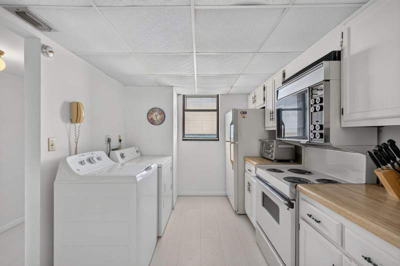 2 bedroom Condominium at 9900 S Ocean Drive #1505, Oceana Oceanfront Condominium II, Jensen Beach — photo 5