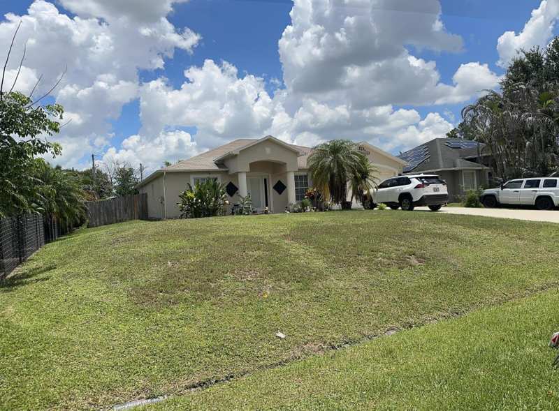 3 bedroom Single Family Residence at 1481 SW Dow Lane, Port St Lucie Section 12, Port St. Lucie — photo 1