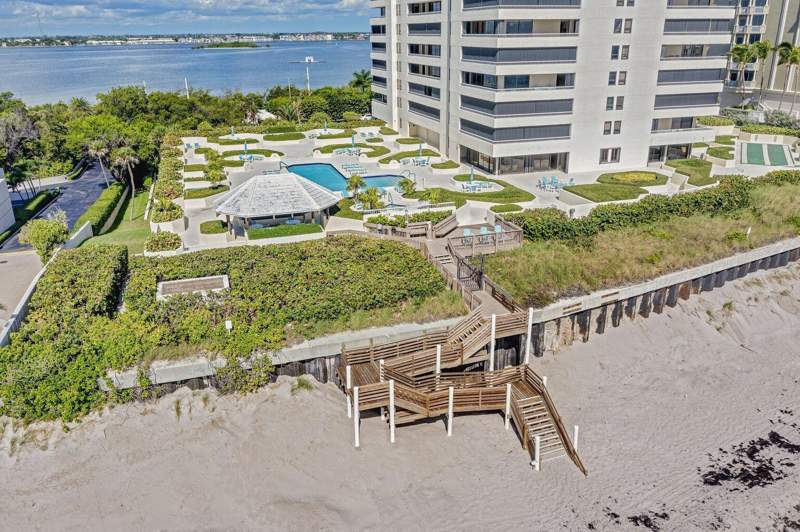 2 bedroom Condominium at 5280 N Ocean Drive #12B, The Reaches, Riviera Beach — photo 2