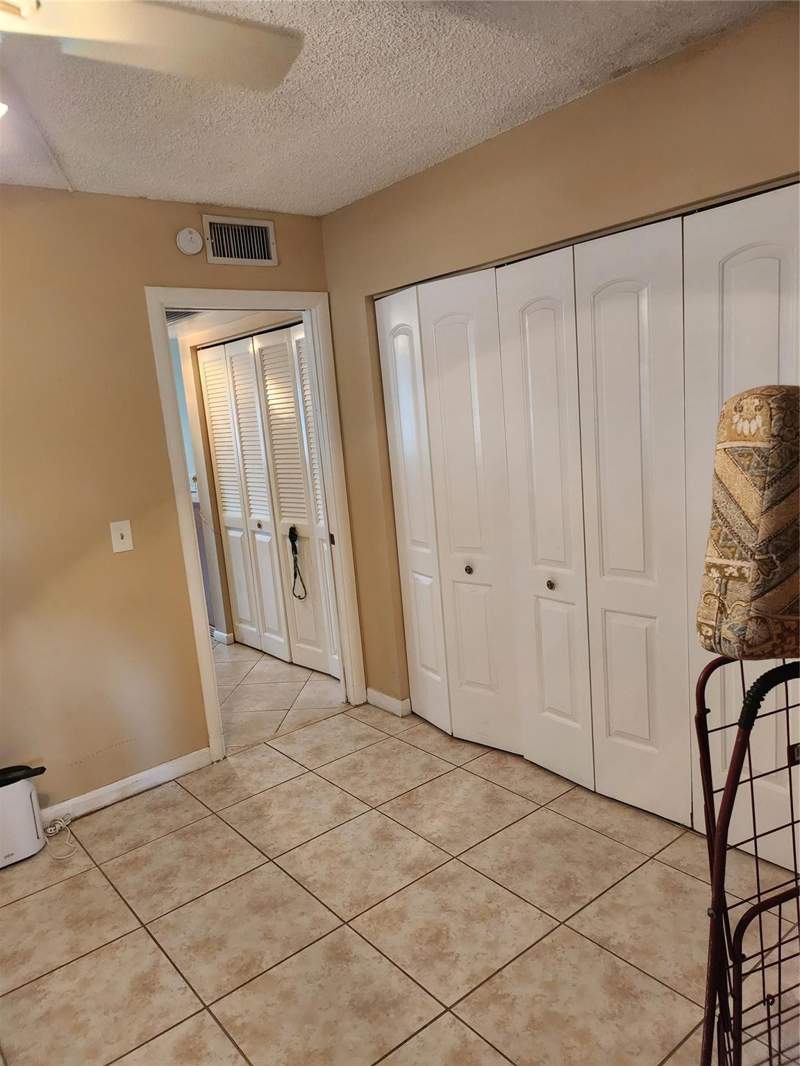 1 bedroom Condominium at 104 Westbury, Century Village, Deerfield Beach — photo 5