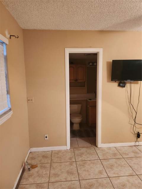 104 Westbury, Deerfield Beach FL - photo 17 of 40