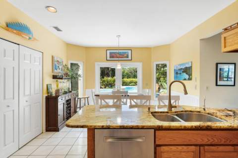 19646 Red Maple Lane, Jupiter FL - photo 13 of 43