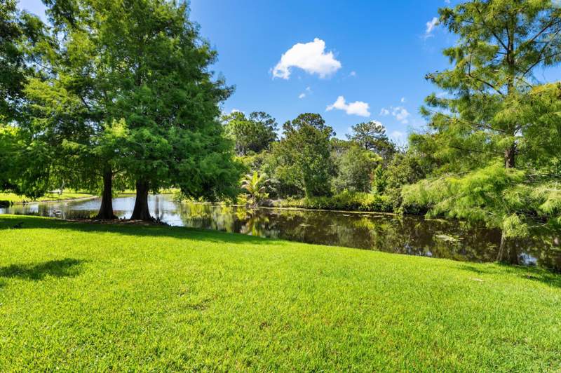 4 bedroom Single Family Residence at 19646 Red Maple Lane, Whispering Trails 4, Jupiter — photo 3