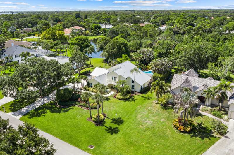 4 bedroom Single Family Residence at 19646 Red Maple Lane, Whispering Trails 4, Jupiter — photo 1