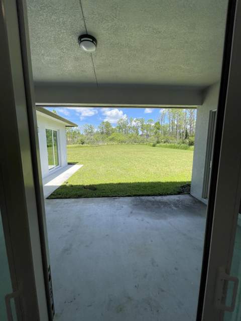 8036 Spendthrift Lane, Port St. Lucie FL - photo 14 of 26