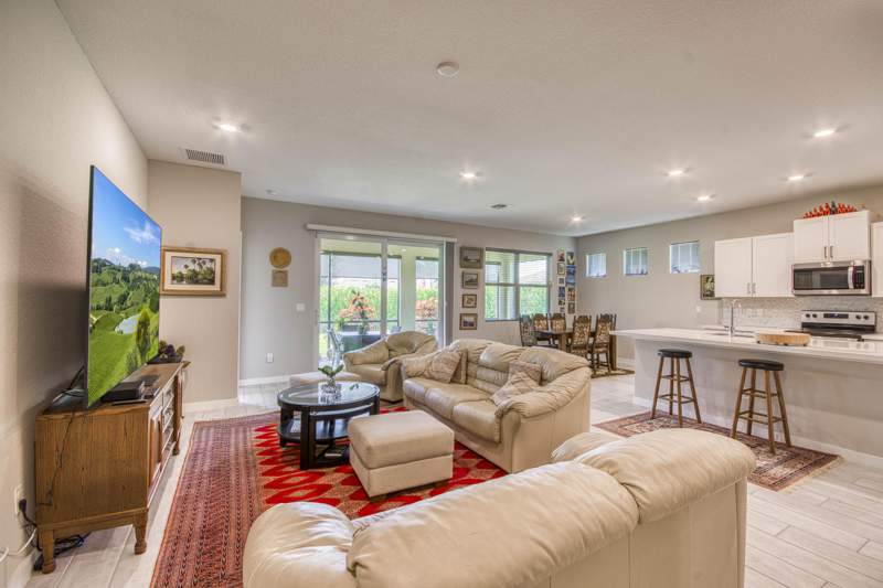 4 bedroom Single Family Residence at 4720 NW Exchange Avenue, Jensen Village, Jensen Beach — photo 4