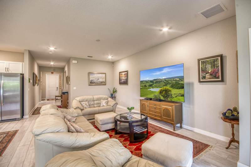 4 bedroom Single Family Residence at 4720 NW Exchange Avenue, Jensen Village, Jensen Beach — photo 5