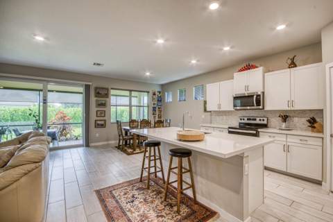 4720 NW Exchange Avenue, Jensen Beach FL - photo 7 of 35