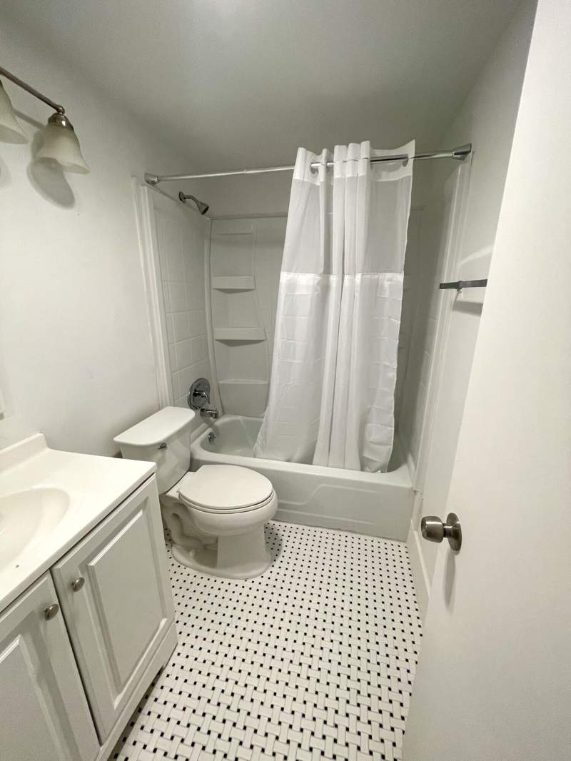 1 bedroom Condominium at 203 Easthampton I, Easthampton Condo, West Palm Beach — photo 4