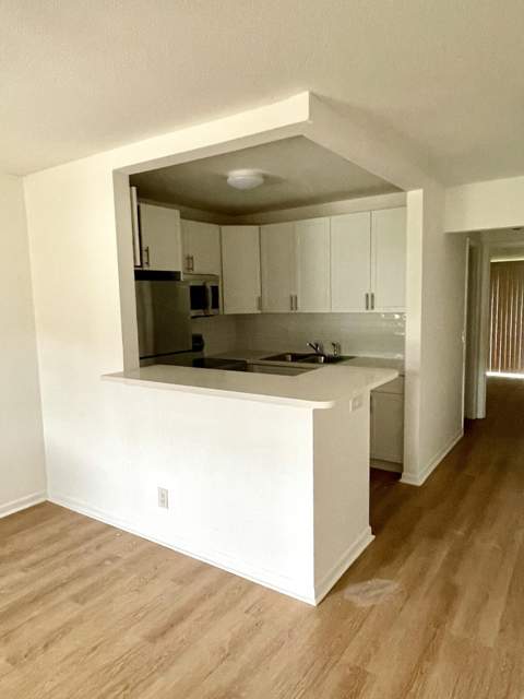 203 Easthampton I, West Palm Beach FL - photo 8 of 10