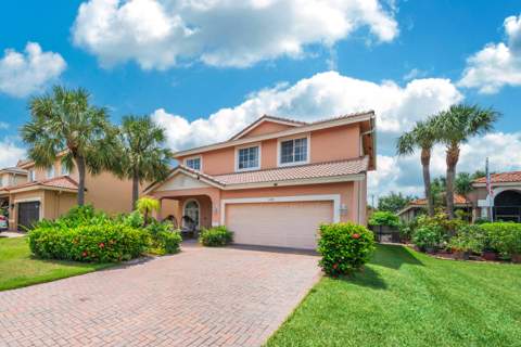 149 Bellezza Terrace, Royal Palm Beach FL - photo 16 of 68