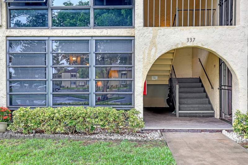 2 bedroom Condominium at 337 Pine Ridge Circle #A-1, Pine Ridge III Condo, Greenacres — photo 4