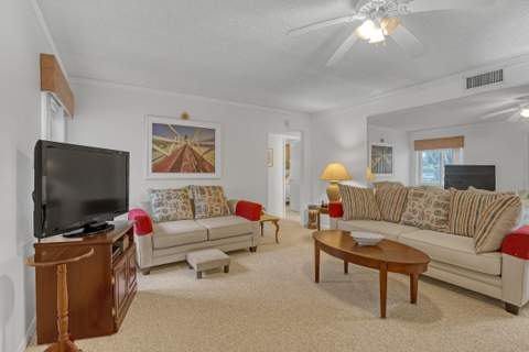337 Pine Ridge Circle #A-1, Greenacres FL - photo 10 of 40