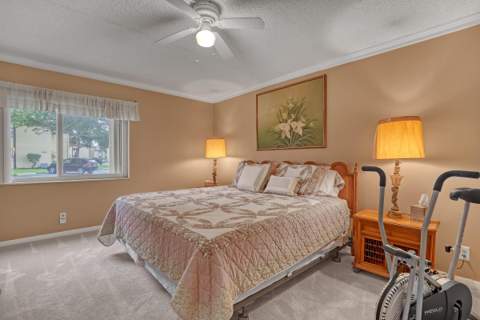 337 Pine Ridge Circle #A-1, Greenacres FL - photo 18 of 40