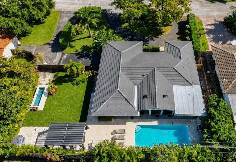 5 bedroom Single Family Residence at 5251 NE 26th Avenue, The Landings, Fort Lauderdale — photo 1