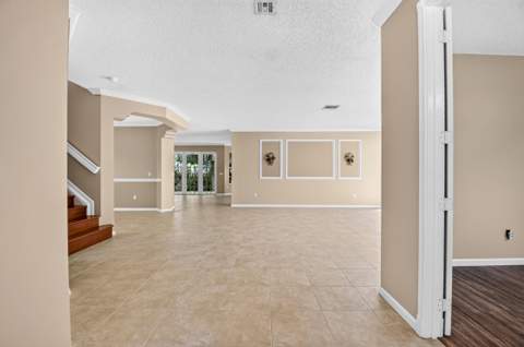 2520 Glendale Place, Royal Palm Beach FL - photo 7 of 79