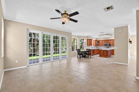 2520 Glendale Place, Royal Palm Beach FL - photo 18 of 79