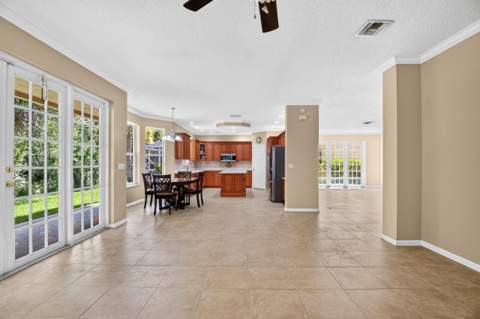 2520 Glendale Place, Royal Palm Beach FL - photo 20 of 79