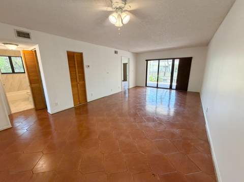 241 SE 11th Avenue #241a, Pompano Beach FL - photo 7 of 31