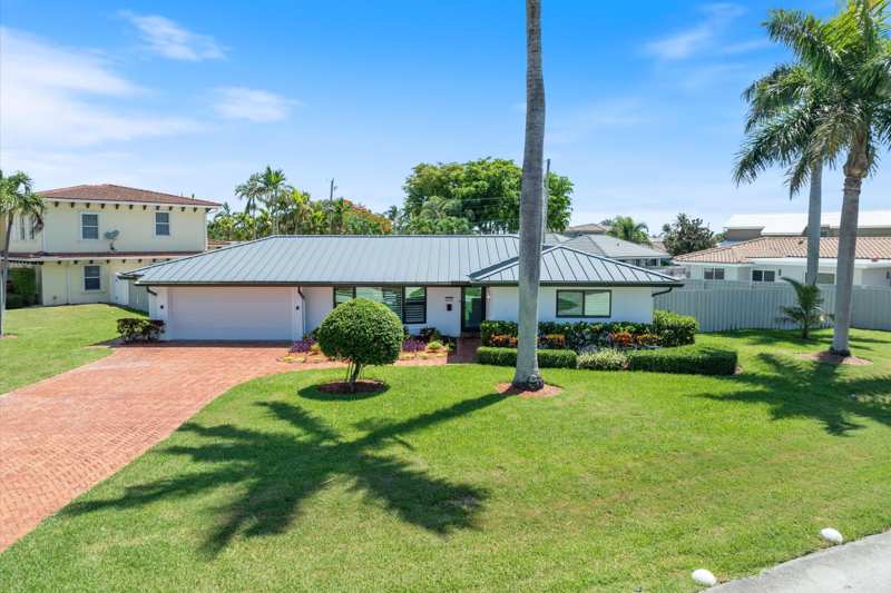 3 bedroom Single Family Residence at 4410 NE 24th Avenue, Venetian Isles 3rd Sec, Lighthouse Point — photo 1