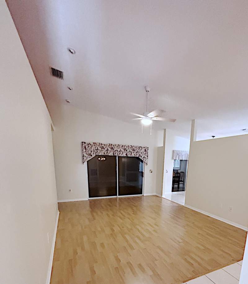 3 bedroom Single Family Residence at 14168 Cisne Circle, Spanish Lakes Fairways NE Phase, Fort Pierce — photo 4