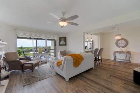 3959 Via Poinciana Drive #602, Lake Worth FL - photo 10 of 28