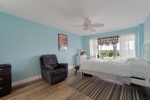 3959 Via Poinciana Drive #602, Lake Worth FL - photo 17 of 28