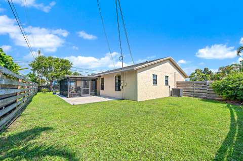 9090 Palladium Place, Lake Worth FL - photo 10 of 26
