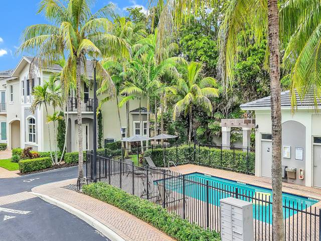 Highland Grove Estates