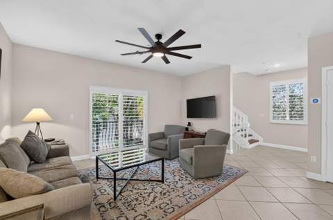27 NW Hawthorne Place, Boca Raton FL - photo 12 of 52
