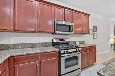 27 NW Hawthorne Place, Boca Raton FL - photo 24 of 52