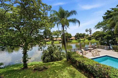 1033 Banks Road #203, Margate FL - photo 10 of 18