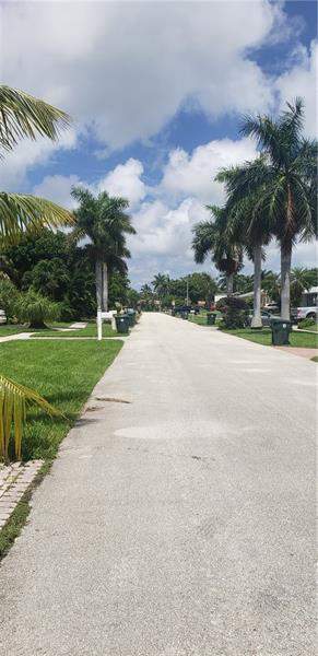 98 Seminole Lane, Boca Raton FL - photo 16 of 41