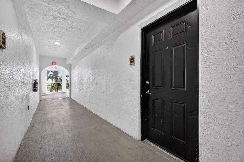 2 bedroom Condominium at 1660 Renaissance Commons Boulevard #2424, Vizcaya Lakes Condo, Boynton Beach — photo 5