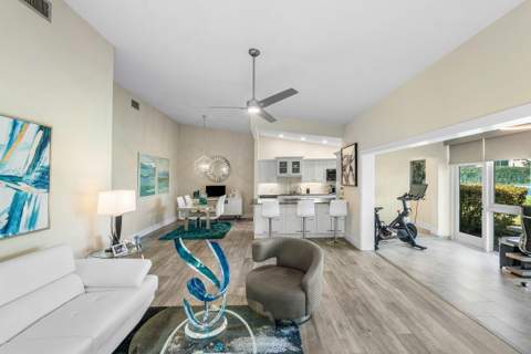 732 Lago Road, Delray Beach FL - photo 9 of 42